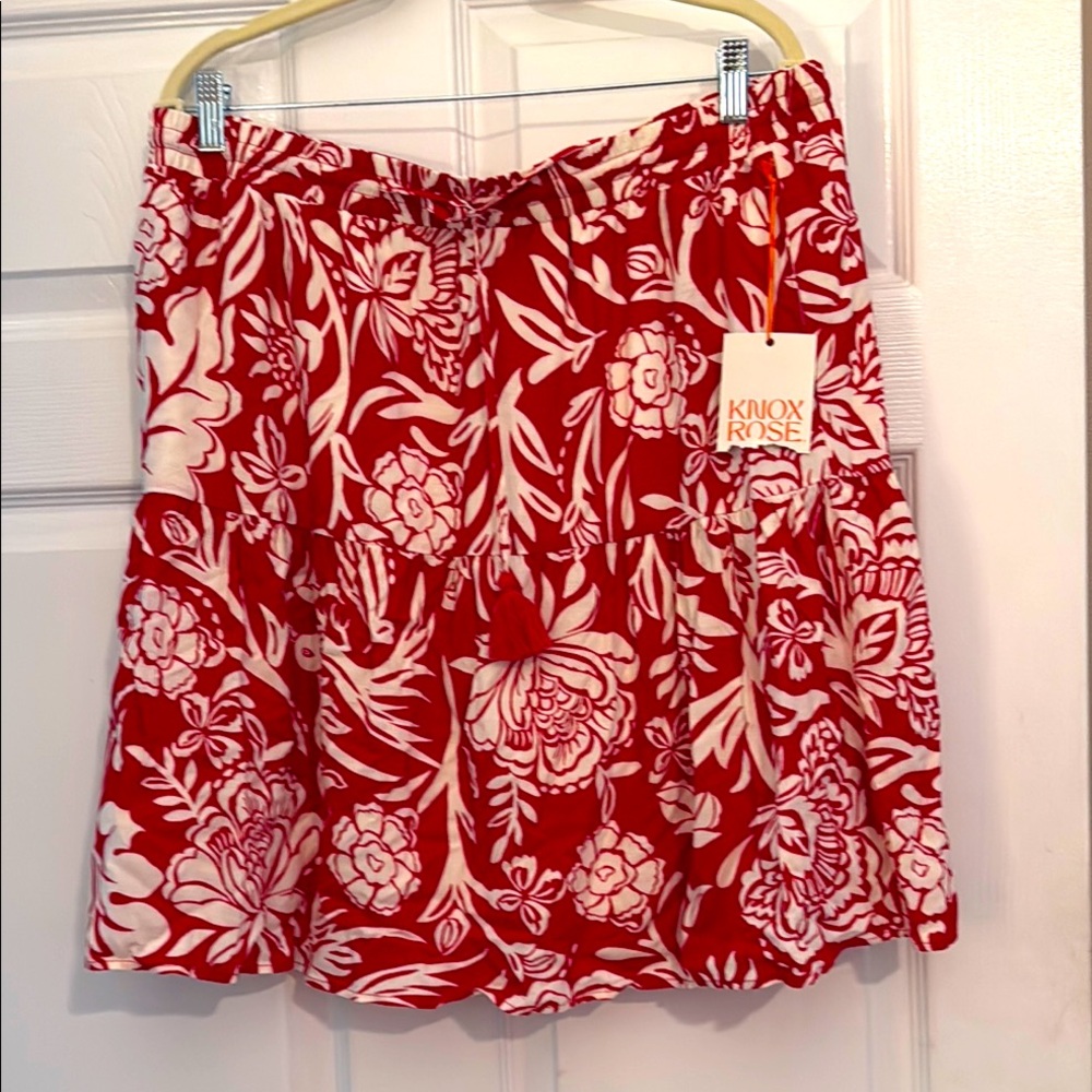 Knox Rose Red and White Floral Skirt